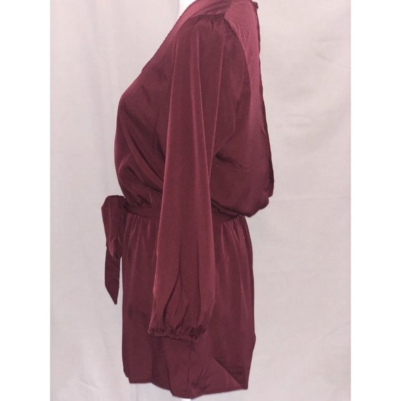 Honey Bunch ~ Long Sleeve Romper~ Burgundy Open Back  ~ Size Large ~ Very Cute! - Picture 4 of 8